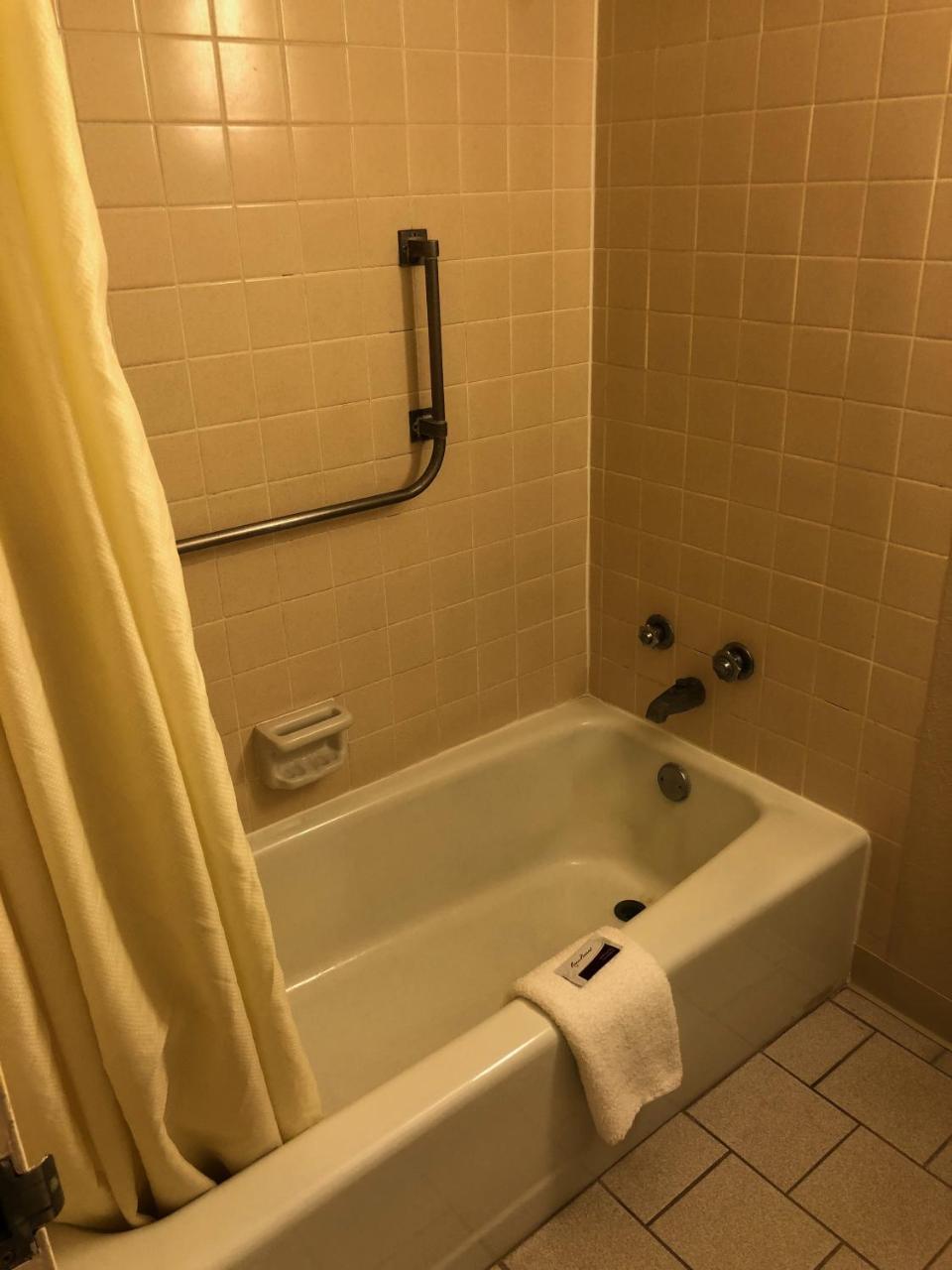 Relax Inn 러스톤 외부 사진